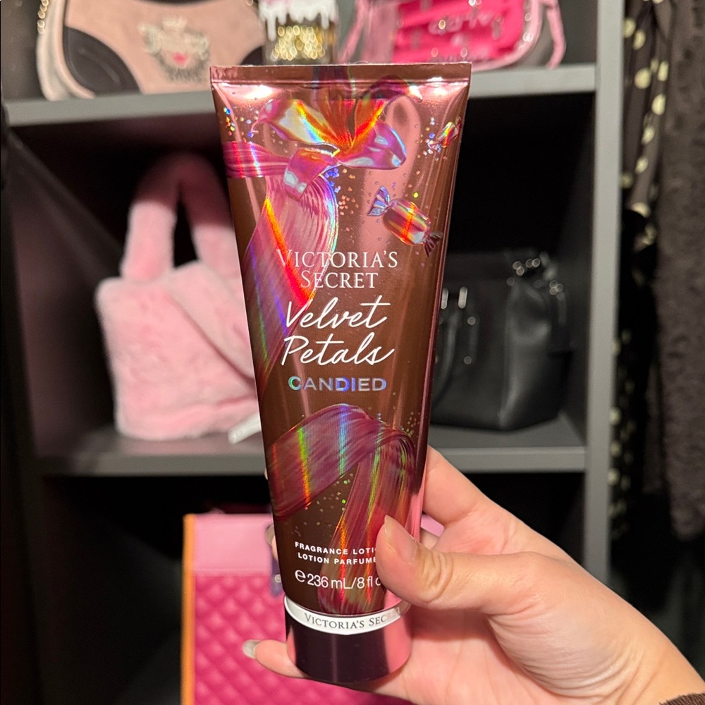 2/$25 victoria’s secret velvet petals candied 💕
